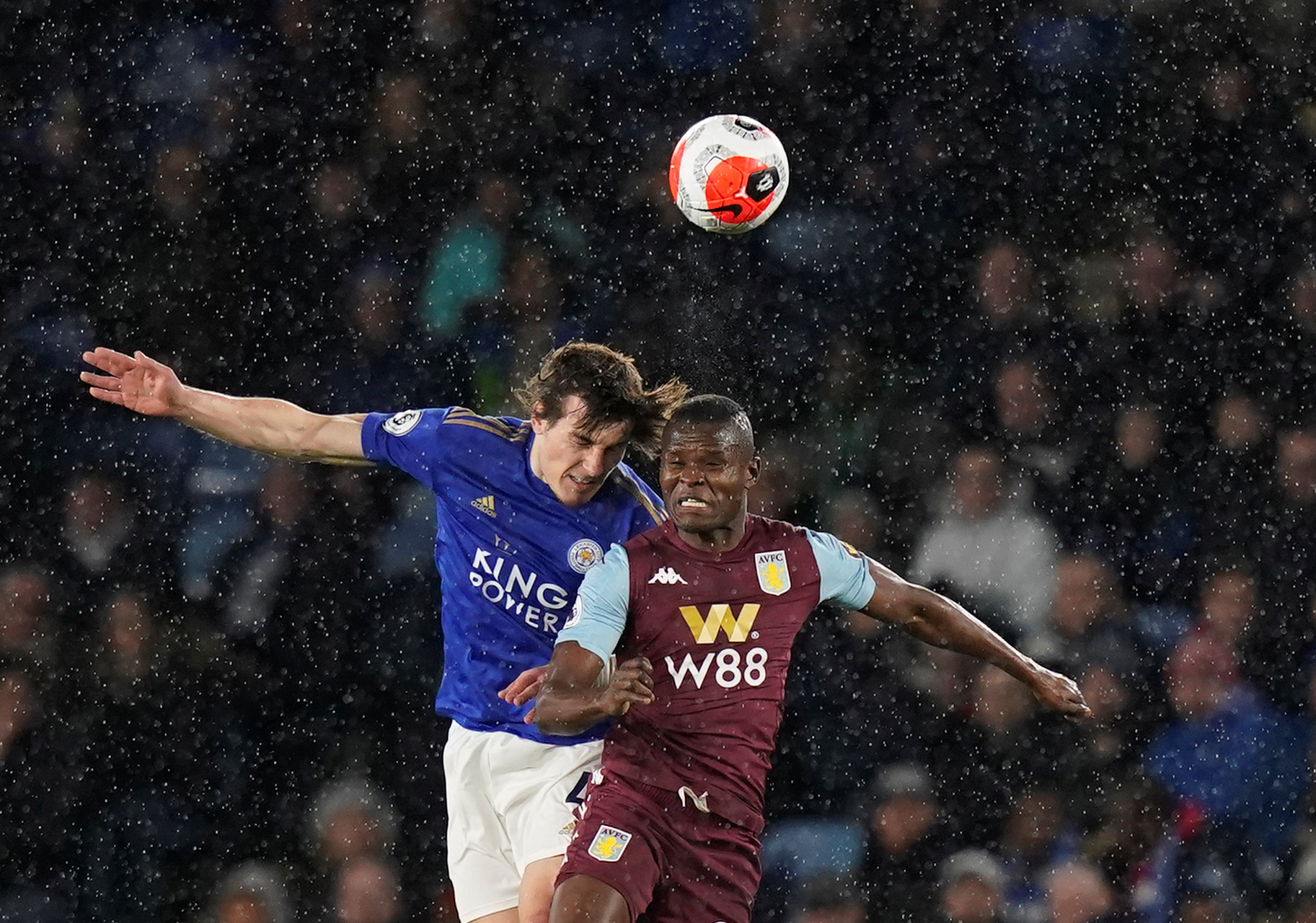 一个在近年 一个在近年